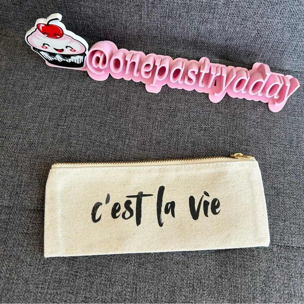 Canvas “c’est la vie” Pencil, Travel Mini Pouch, Cream, Black